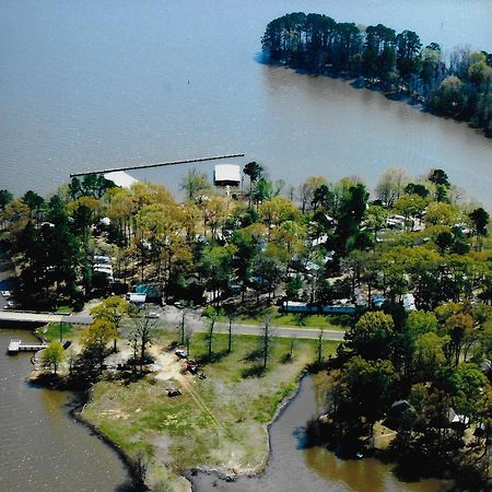 Holly Park Marina Hotel Milam Ngoại thất bức ảnh